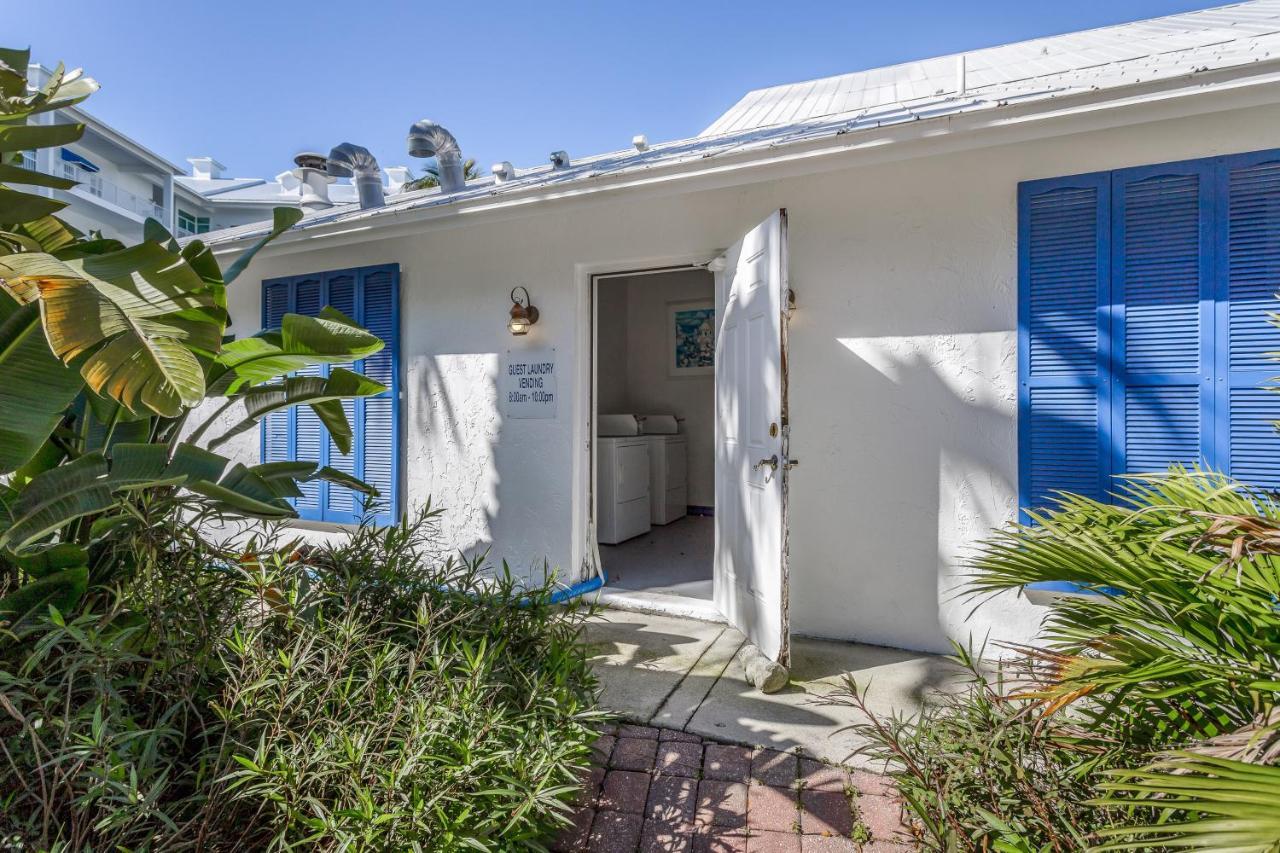 Sunshine On My Shoulders Apartment Marco Island Exterior photo