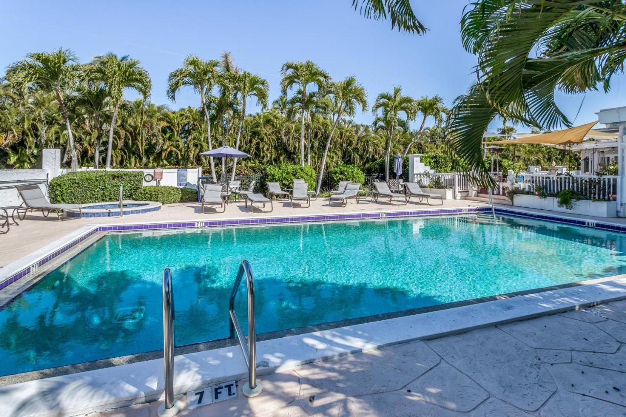 Sunshine On My Shoulders Apartment Marco Island Exterior photo